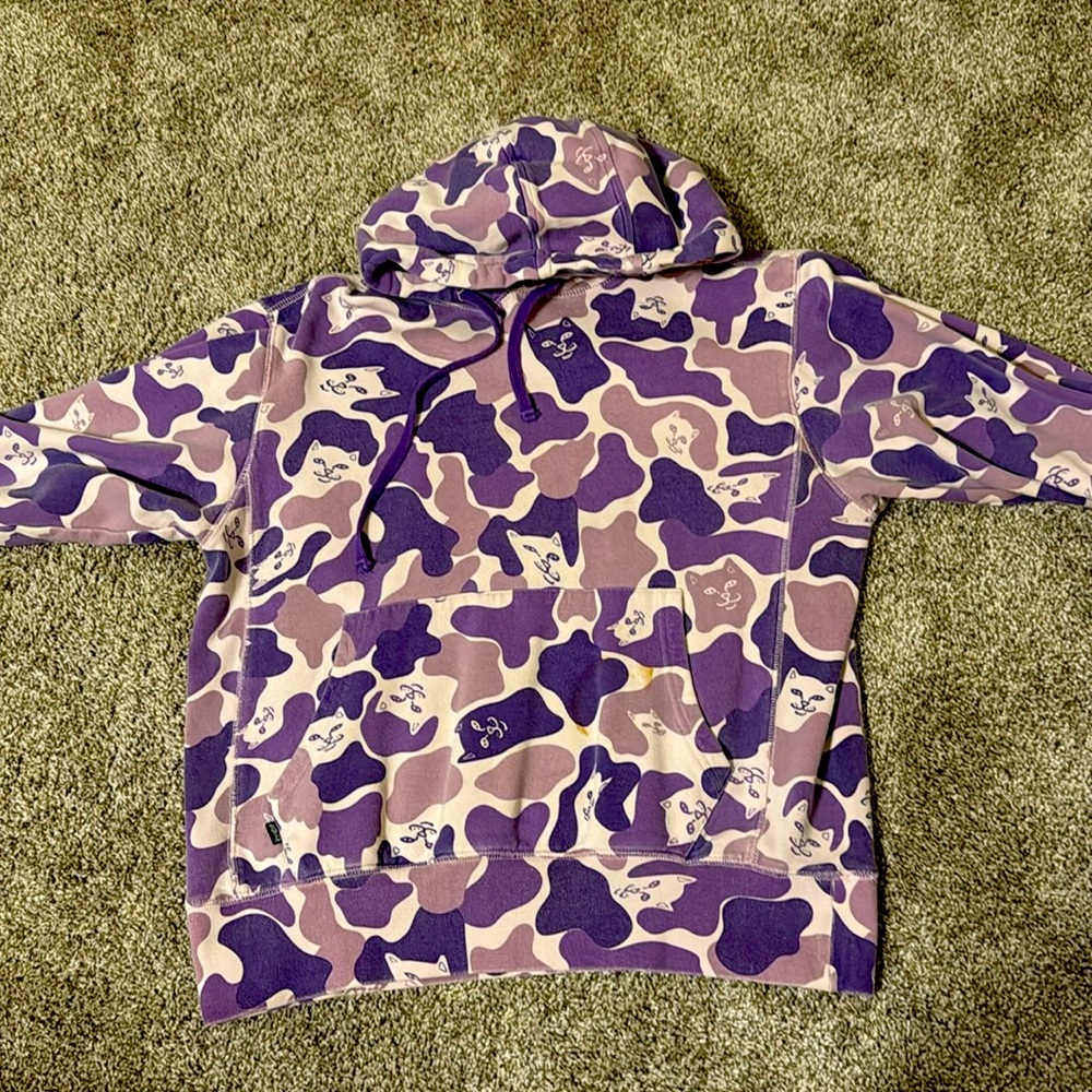 Men’s Rip n Dip Camo Hoodie (Size Small)